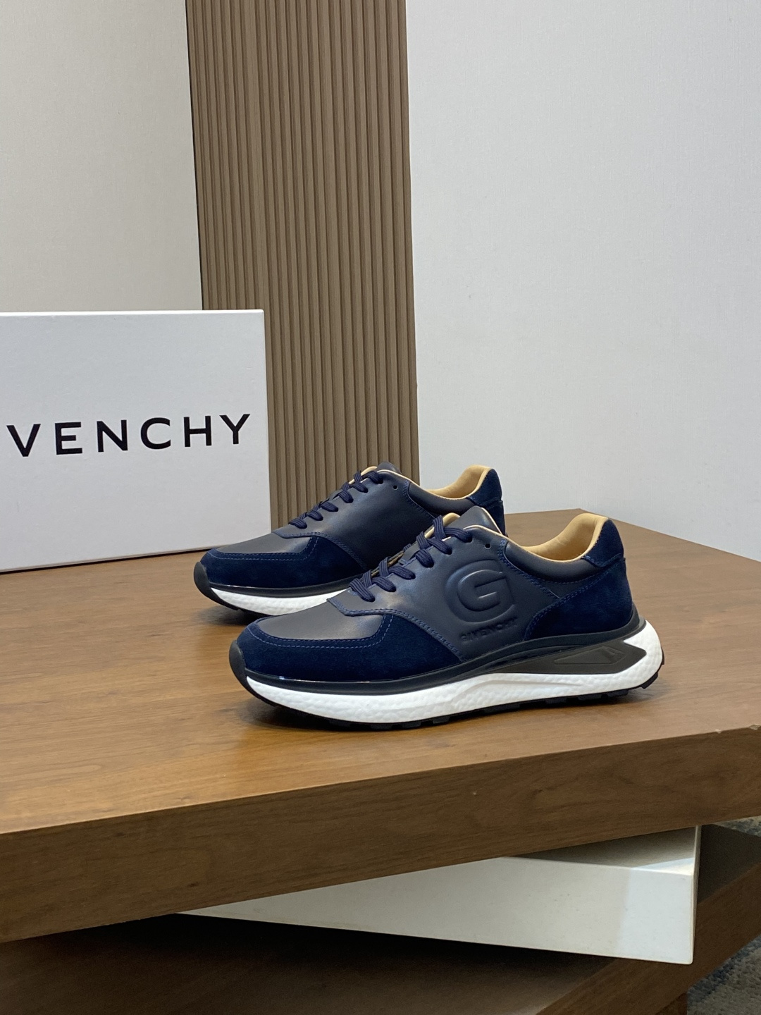 Мужские кроссовки Givenchy
