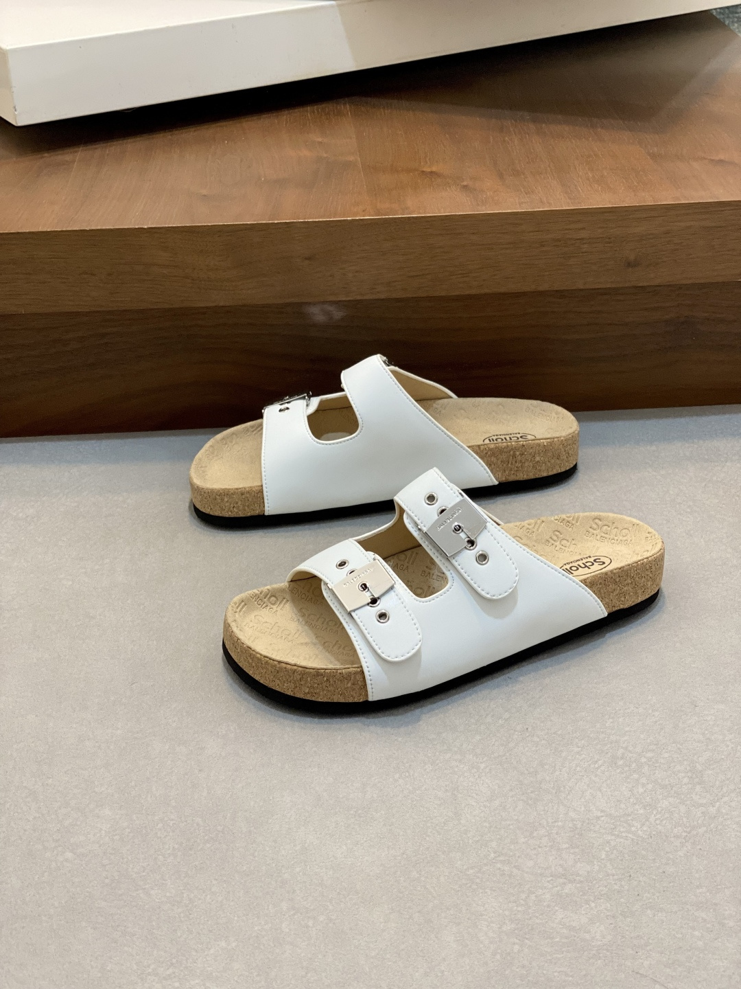 Мужские шлёпанцы Balenciaga