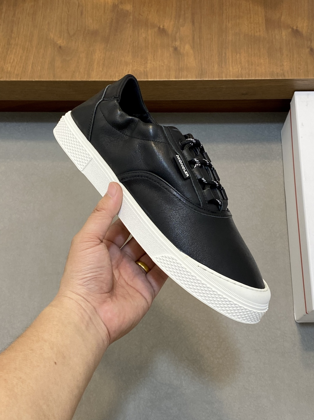 Moncler Style Men's Shoes Men's Shoes Men's Shoes detail image 4 from source 783230