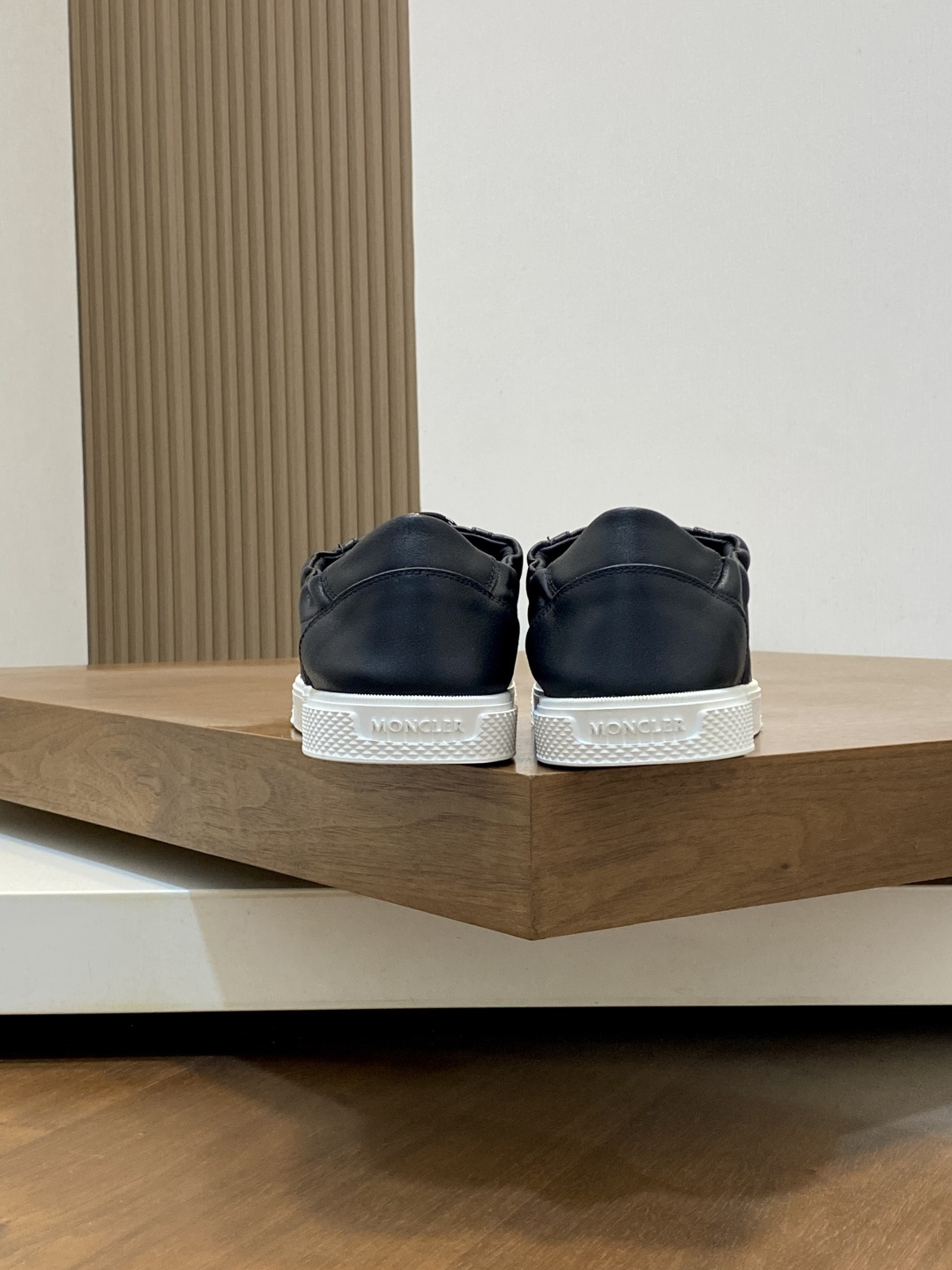 Moncler Style Men's Shoes Men's Shoes Men's Shoes detail image 8 from source 783230