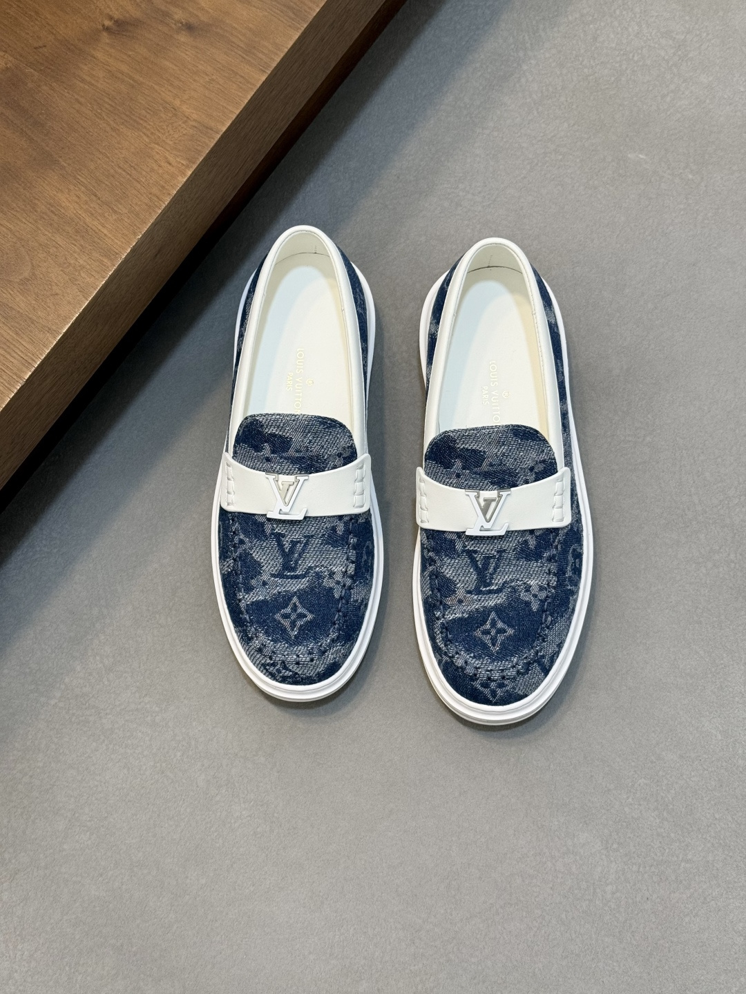 루이비통 신발 83904 Louis Vuitton Shoes
