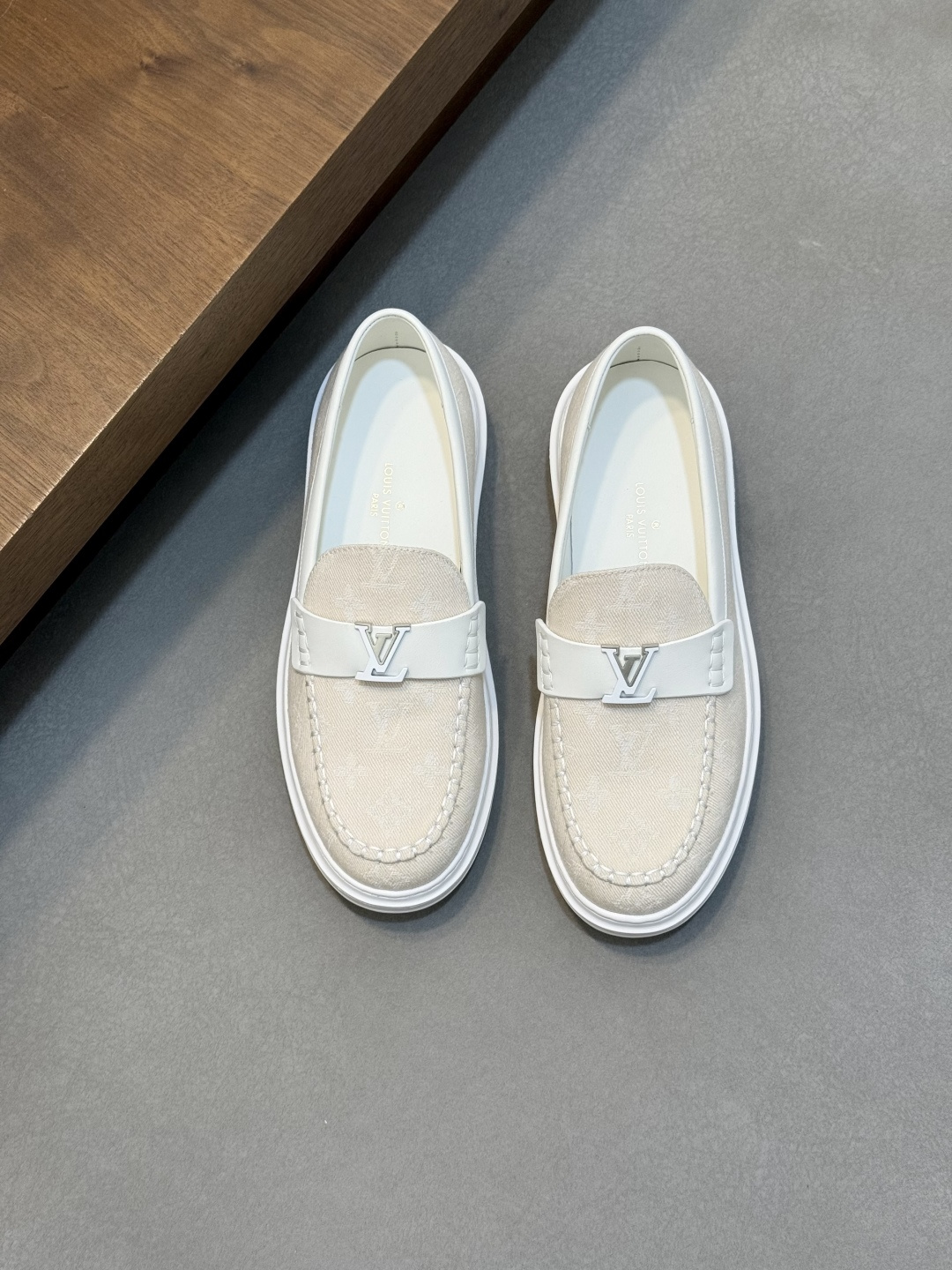 루이비통 신발 83905 Louis Vuitton Shoes