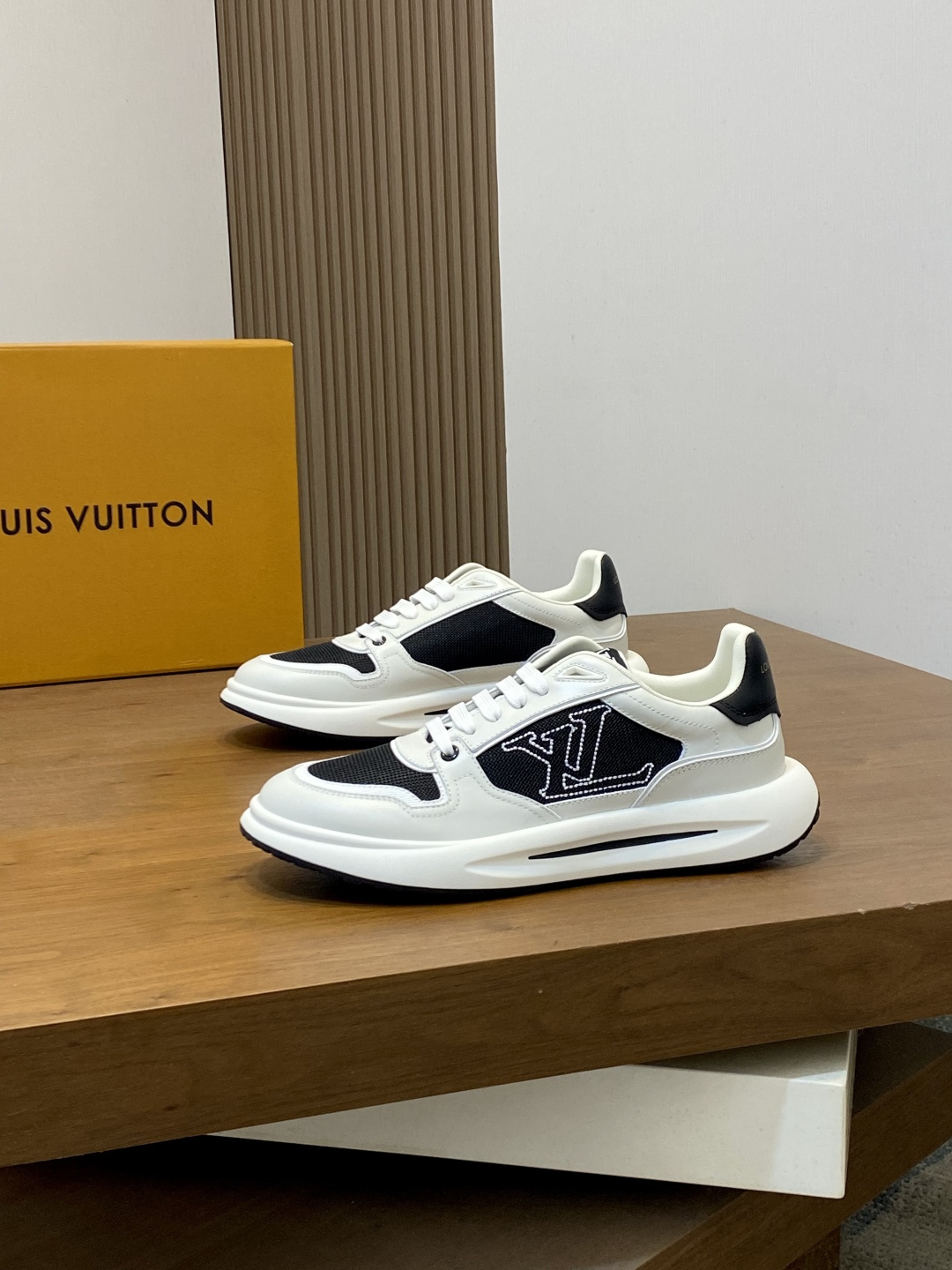 Мужские кроссовки Louis Vuitton