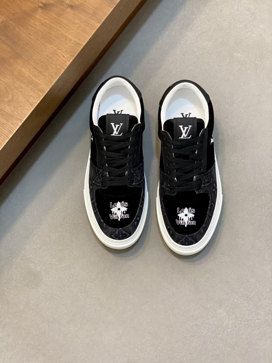 루이비통 신발 105760 Louis Vuitton Shoes