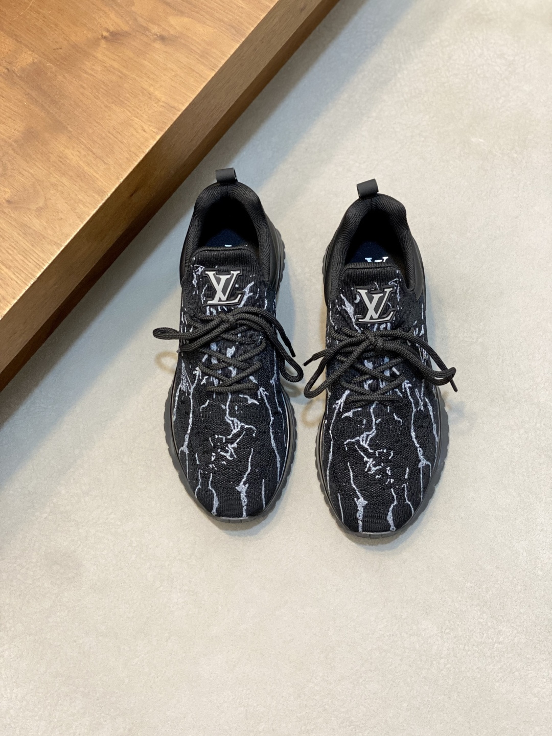 루이비통 신발 105693 Louis Vuitton Shoes