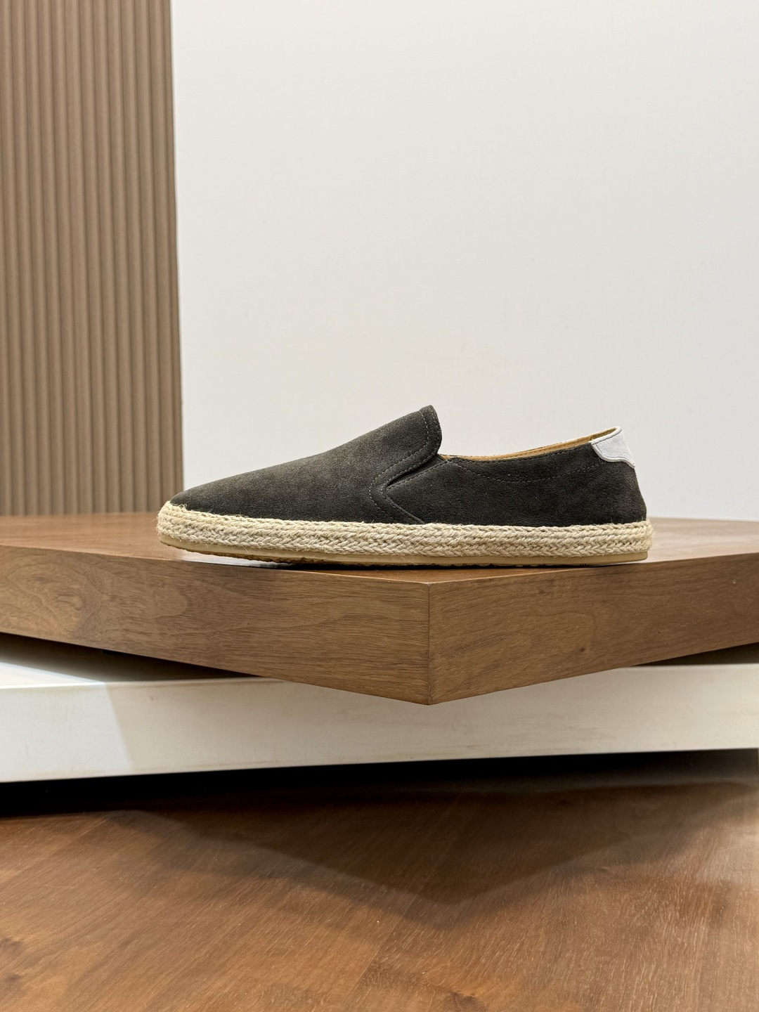 Мужские мокасины Brunello Cucinelli из замши с плетеной подошвой