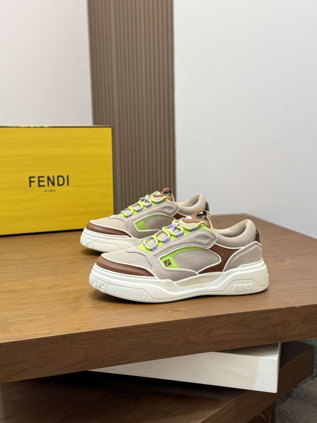 Мужские кроссовки FENDI