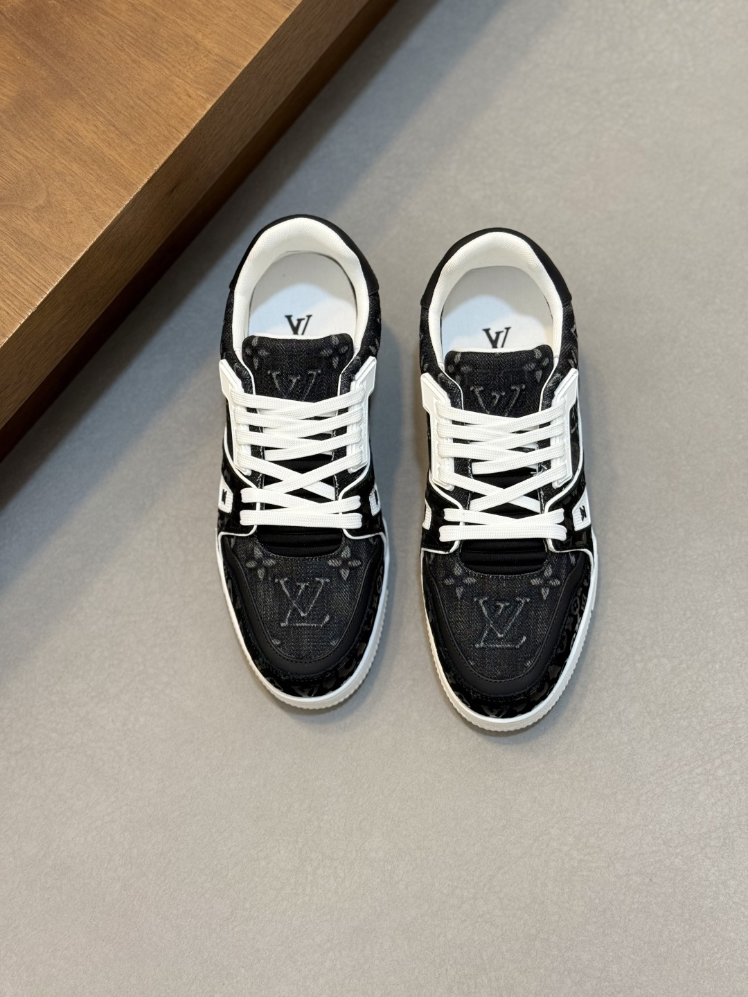루이비통 신발 115443 Louis Vuitton Shoes
