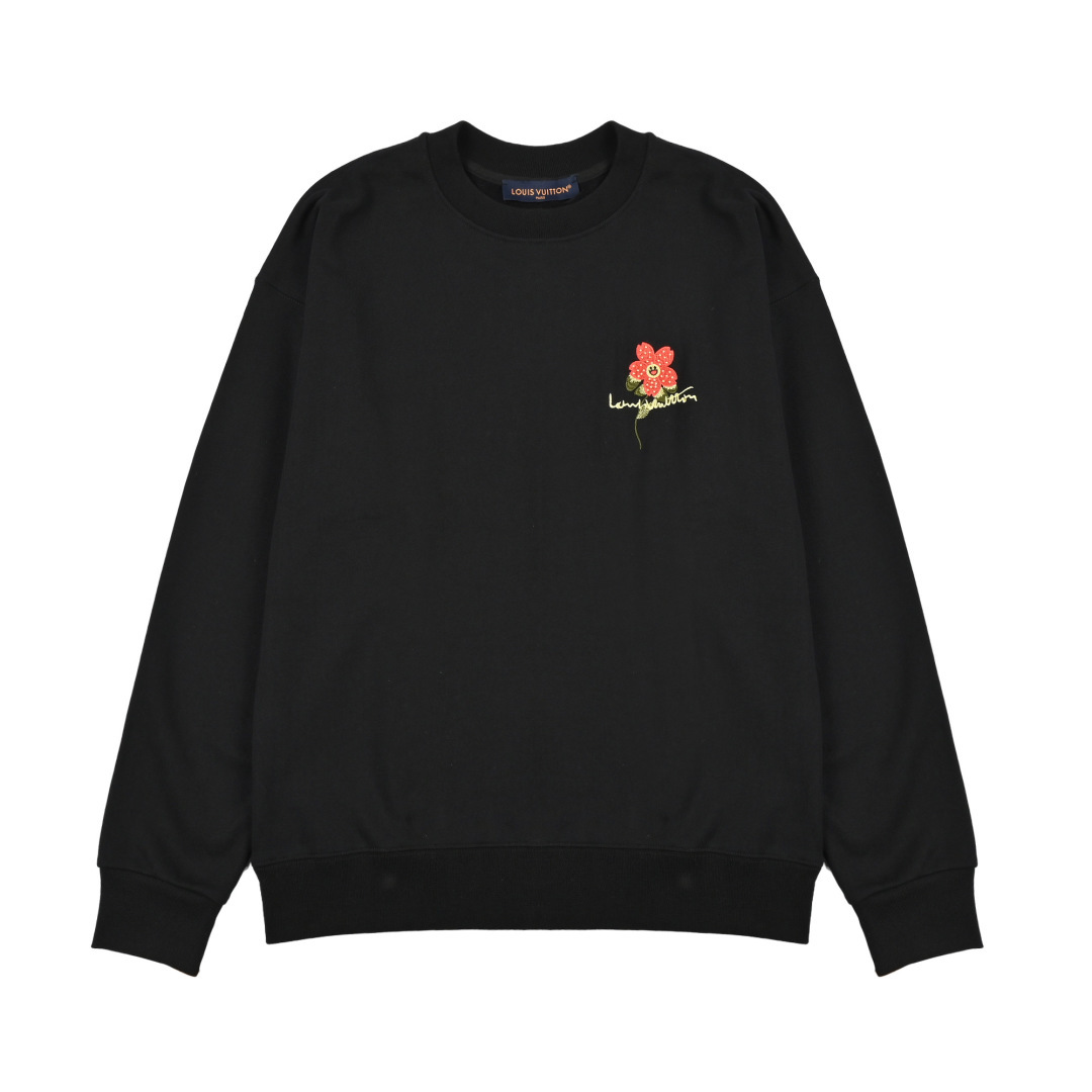 LV 花朵🌺刺绣卫衣
本地自取💰𝟐𝟐𝟎
𝐒𝐢𝐳𝐞:𝐬 𝐦 𝐥 𝐱𝐥

🆕25FW秋冬新款圆领卫衣 面料客订精梳棉洗水后450克  定染螺纹 舒适透气  微宽松设计裁剪兼具个性时尚范儿 男女同款  
轻奢主义 男女日常通勤穿搭必备单品  正确版本  欢迎对比
详细特征
· 面部无尘烧毛工艺 底部吸毛 环保活性染 
· 双针车线跨缝工艺
· 原版主唛水洗吊牌防潮纸包装