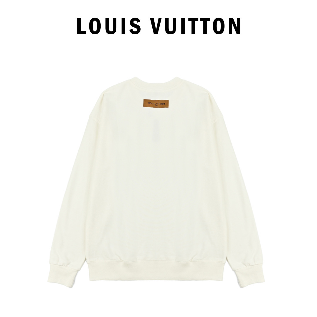 LV 花朵🌺刺绣卫衣
本地自取💰𝟐𝟐𝟎
𝐒𝐢𝐳𝐞:𝐬 𝐦 𝐥 𝐱𝐥

🆕25FW秋冬新款圆领卫衣 面料客订精梳棉洗水后450克  定染螺纹 舒适透气  微宽松设计裁剪兼具个性时尚范儿 男女同款  
轻奢主义 男女日常通勤穿搭必备单品  正确版本  欢迎对比
详细特征
· 面部无尘烧毛工艺 底部吸毛 环保活性染 
· 双针车线跨缝工艺
· 原版主唛水洗吊牌防潮纸包装