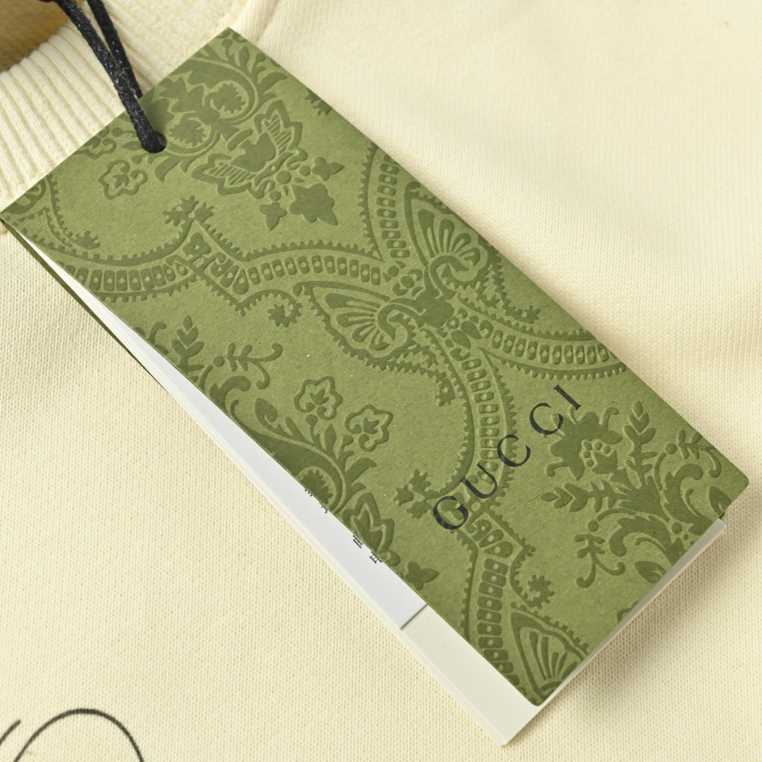 碎花印花卫衣 Gucci新品 秋冬系列高克重卫衣-Chinese UA Cheap High Quatity Brand Clothes Bags handbags Sneakers wholesale wholesaler seller from China Factory suppliers Fashion Clothing Shoes best Quality Beautiful Price 碎花印花卫衣 Gucci新品 秋冬系列高克重卫衣