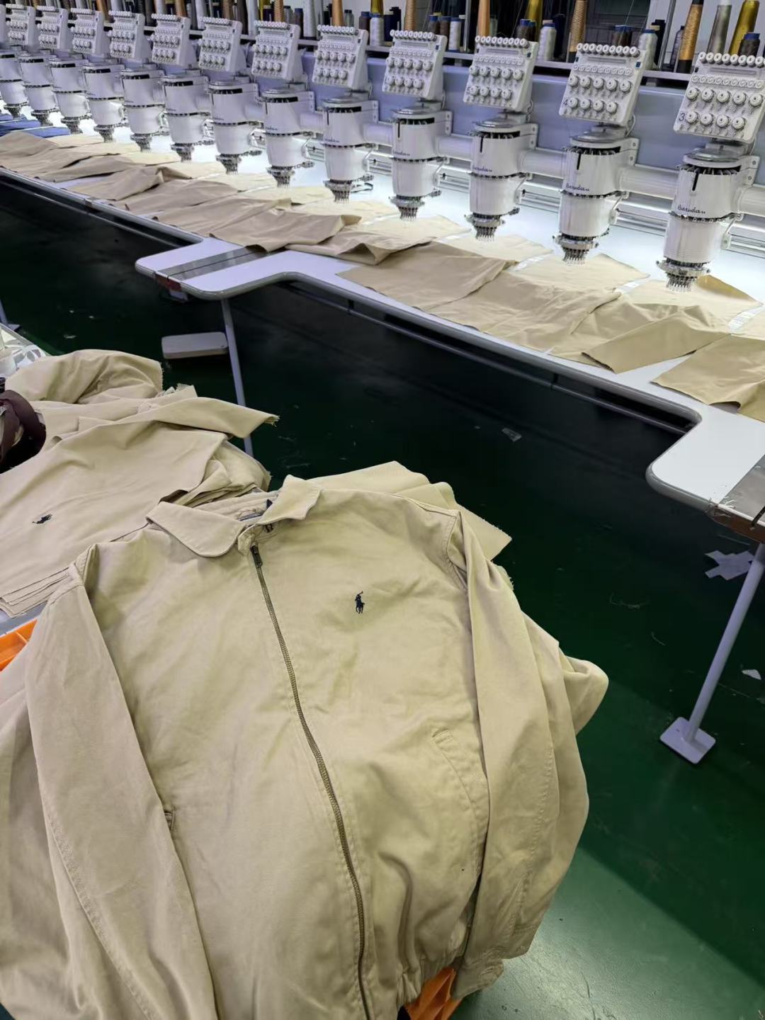 RalphLauren拉夫劳伦夹克刺绣小马老钱风外套藏青色卡其色-Chinese UA Cheap High Quatity Brand Clothes Bags handbags Sneakers wholesale wholesaler seller from China Factory suppliers Fashion Clothing Shoes best Quality Beautiful Price RalphLauren拉夫劳伦夹克刺绣小马老钱风外套藏青色卡其色
