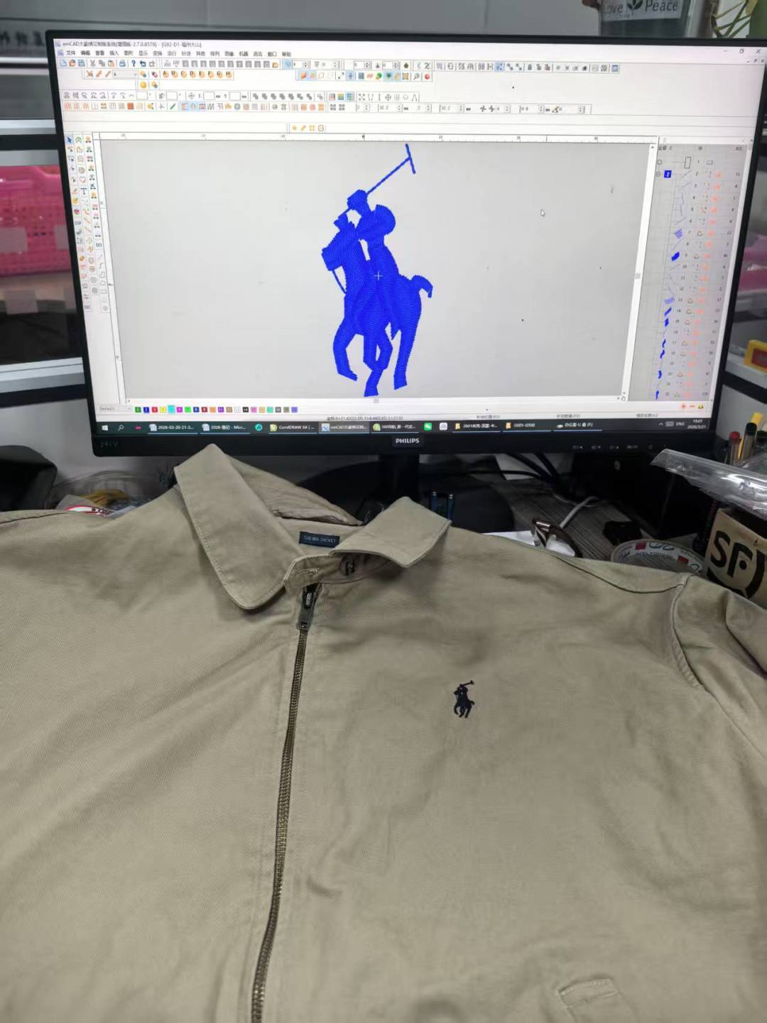 RalphLauren拉夫劳伦夹克刺绣小马老钱风外套藏青色卡其色-Chinese UA Cheap High Quatity Brand Clothes Bags handbags Sneakers wholesale wholesaler seller from China Factory suppliers Fashion Clothing Shoes best Quality Beautiful Price RalphLauren拉夫劳伦夹克刺绣小马老钱风外套藏青色卡其色