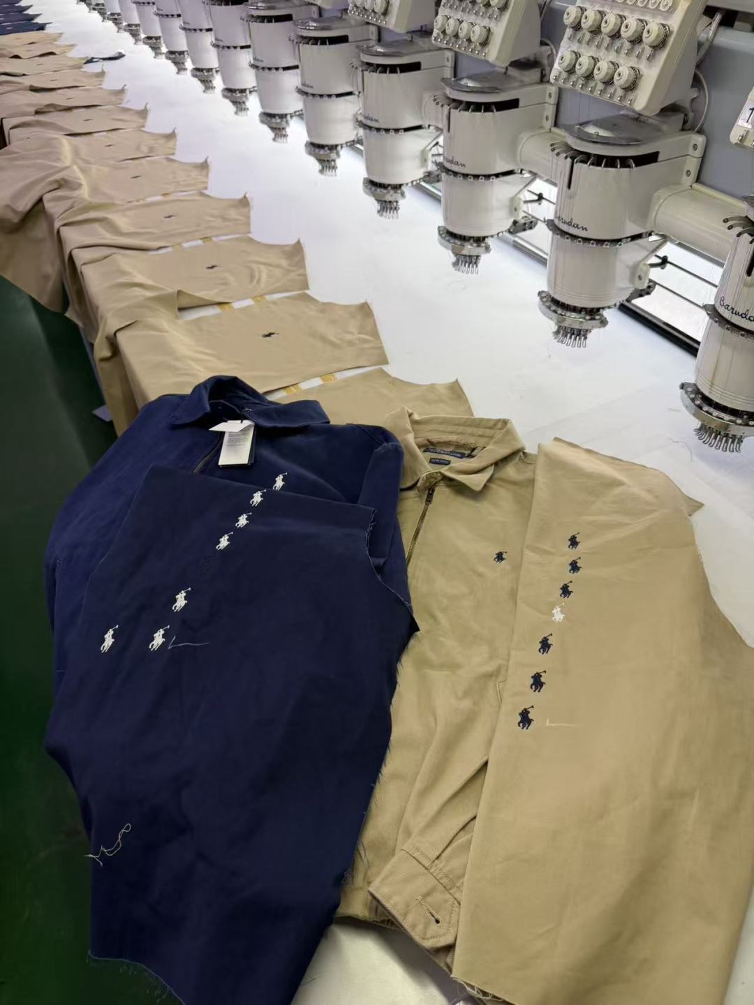 RalphLauren拉夫劳伦夹克刺绣小马老钱风外套藏青色卡其色-Chinese UA Cheap High Quatity Brand Clothes Bags handbags Sneakers wholesale wholesaler seller from China Factory suppliers Fashion Clothing Shoes best Quality Beautiful Price RalphLauren拉夫劳伦夹克刺绣小马老钱风外套藏青色卡其色