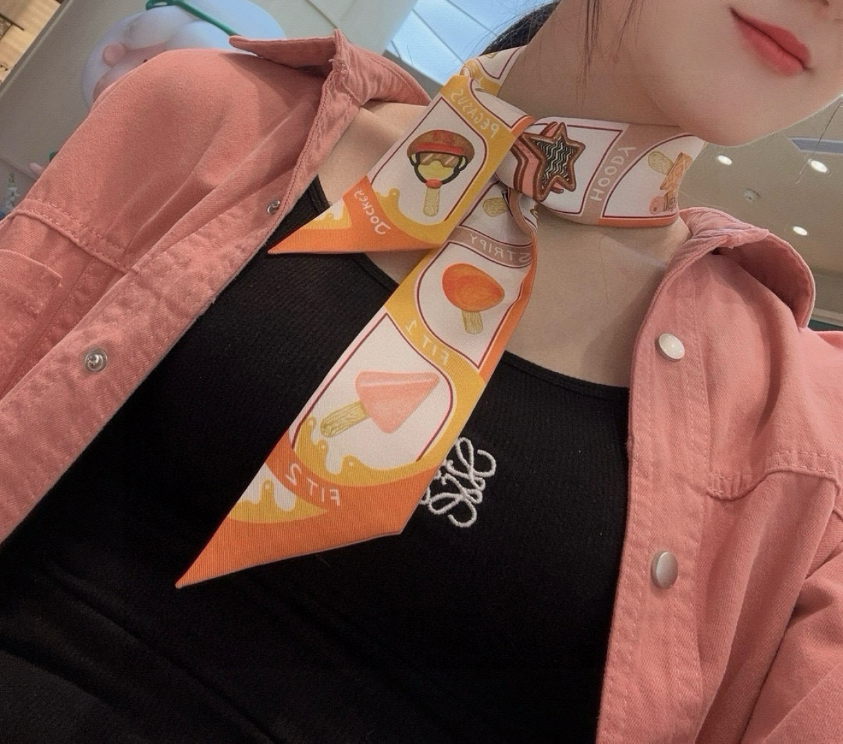 NO:306512,hFun ice cream twilly mulberry silk, 18 Mmilli double twill heavy twill silk, 86x5cm silk scarf, streamers, streamers, hair bundles, real silk19860909h趣味冰激凌 twilly 桑蚕丝,18姆米双层斜纹重磅斜纹真丝,86x5cm丝巾,飘带,飘带，发束,real silk,accessory