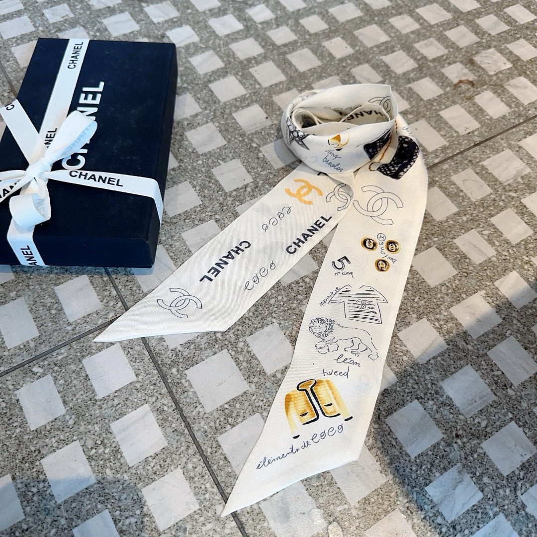 [Chanel Small Ribbons]