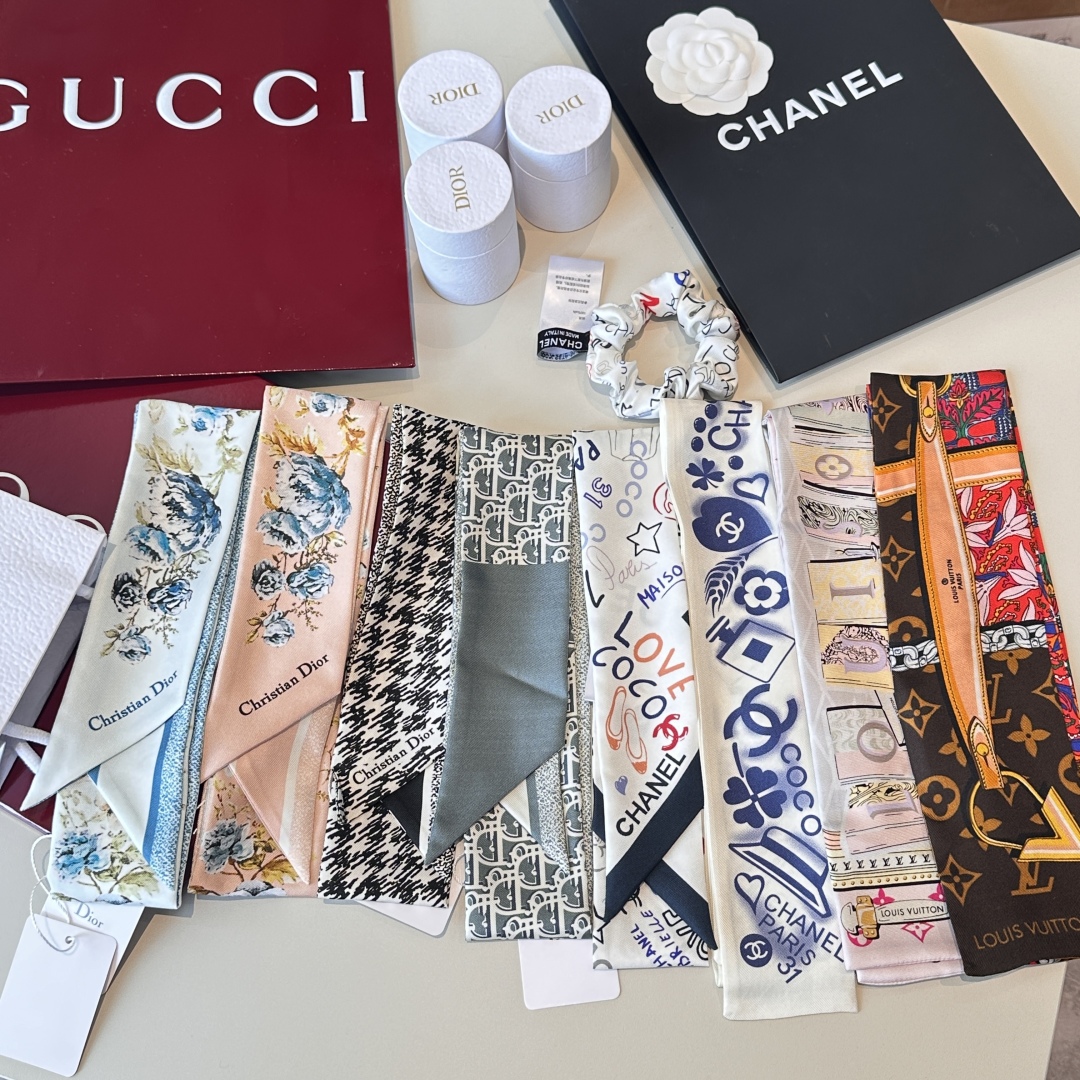 [Chanel Small Ribbons]Chanel
