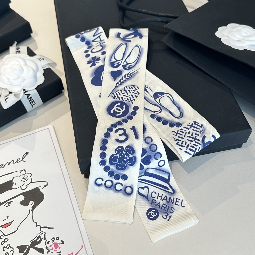 [Chanel Small Ribbons]