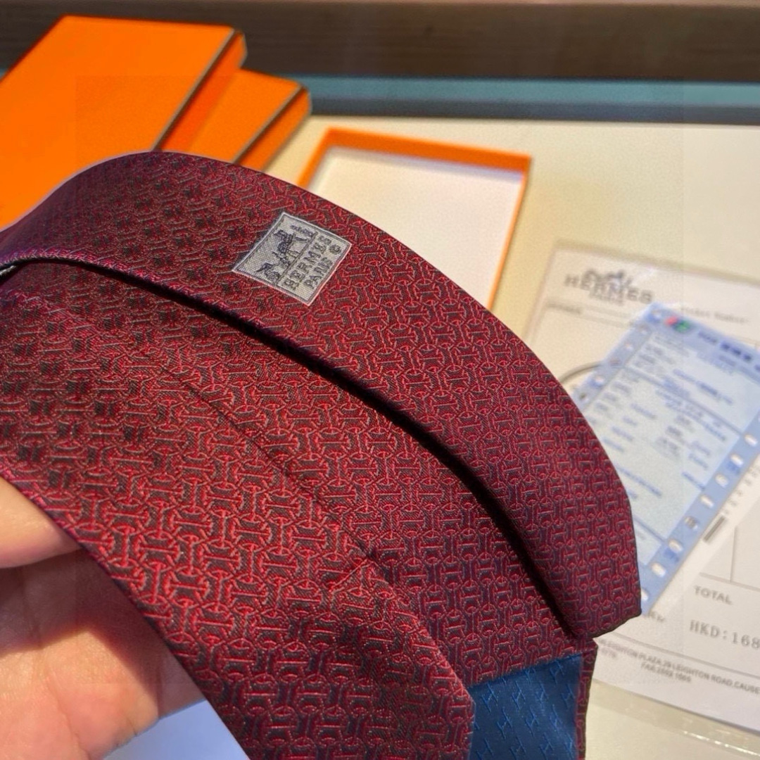 💰85爱马仕H字母男士新款领带系列👔👔，让男士可以充分展示自己个性。100%顶级斜纹真丝手工定制‼