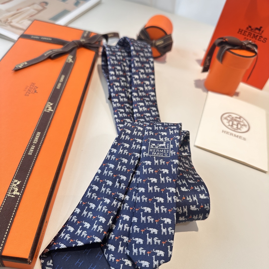 💰85爱马仕动物系列 男士新款领带 👔👔，让男士可以充分展示自己个性。100%顶级斜纹真丝手工定制‼