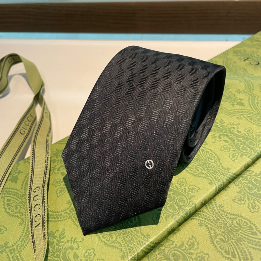 特价特批 G家专柜新款【GG标识印花领带】男士领带👔👔，稀有采用经典小G LOGO提花展现精湛手工与时尚