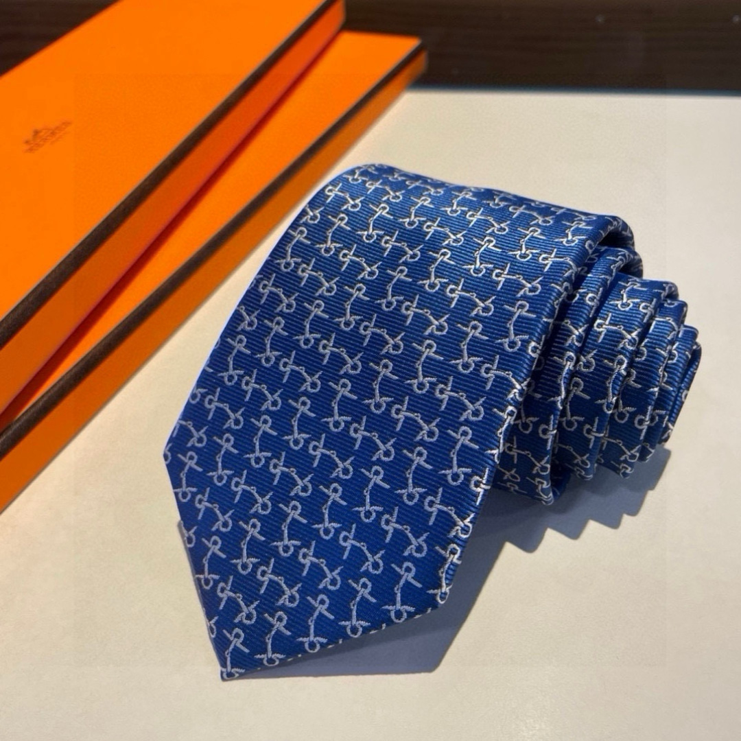 特价 爱马仕H字母男士新款领带系列👔👔，让男士可以充分展示自己个性。100%顶级斜纹真丝手工定制‼