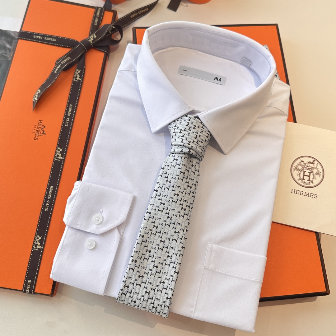特价特 白色 男士新款领带系列【H字母领带】👔👔，稀有😻😻H家每年都有一千条不同印花的领带面世，从最初的