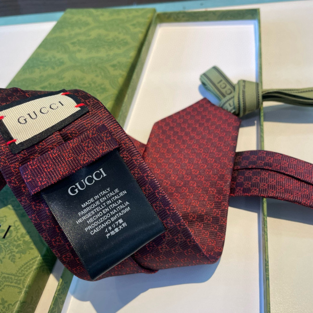 特价特 G家专柜新款【GG标识印花领带】男士领带👔👔，稀有采用经典小G LOGO提花展现精湛手工与时尚优