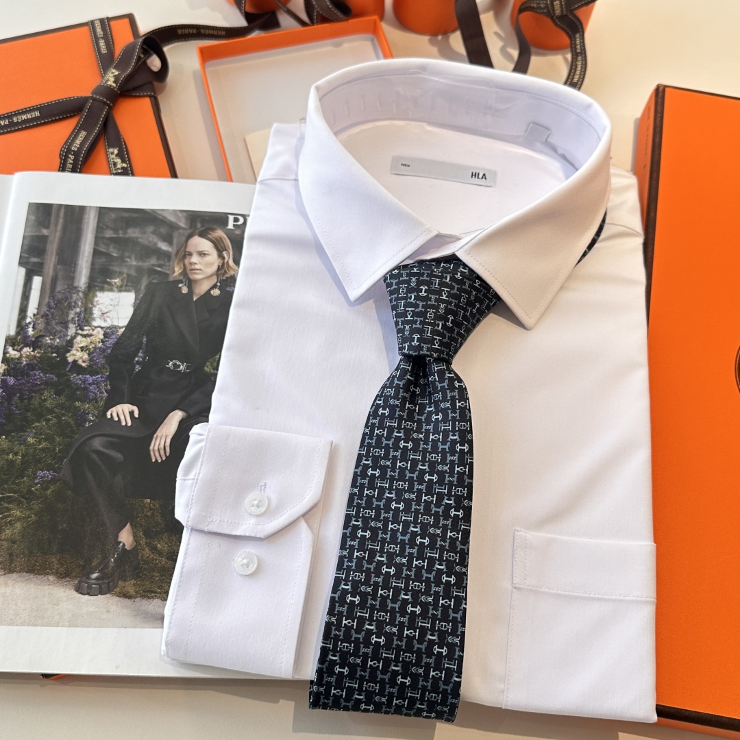 特价特 男士新款印花领带系列【百变搭扣领带】👔👔，稀有😻😻H家每年都有一千条不同印花的领带面世，从最初的