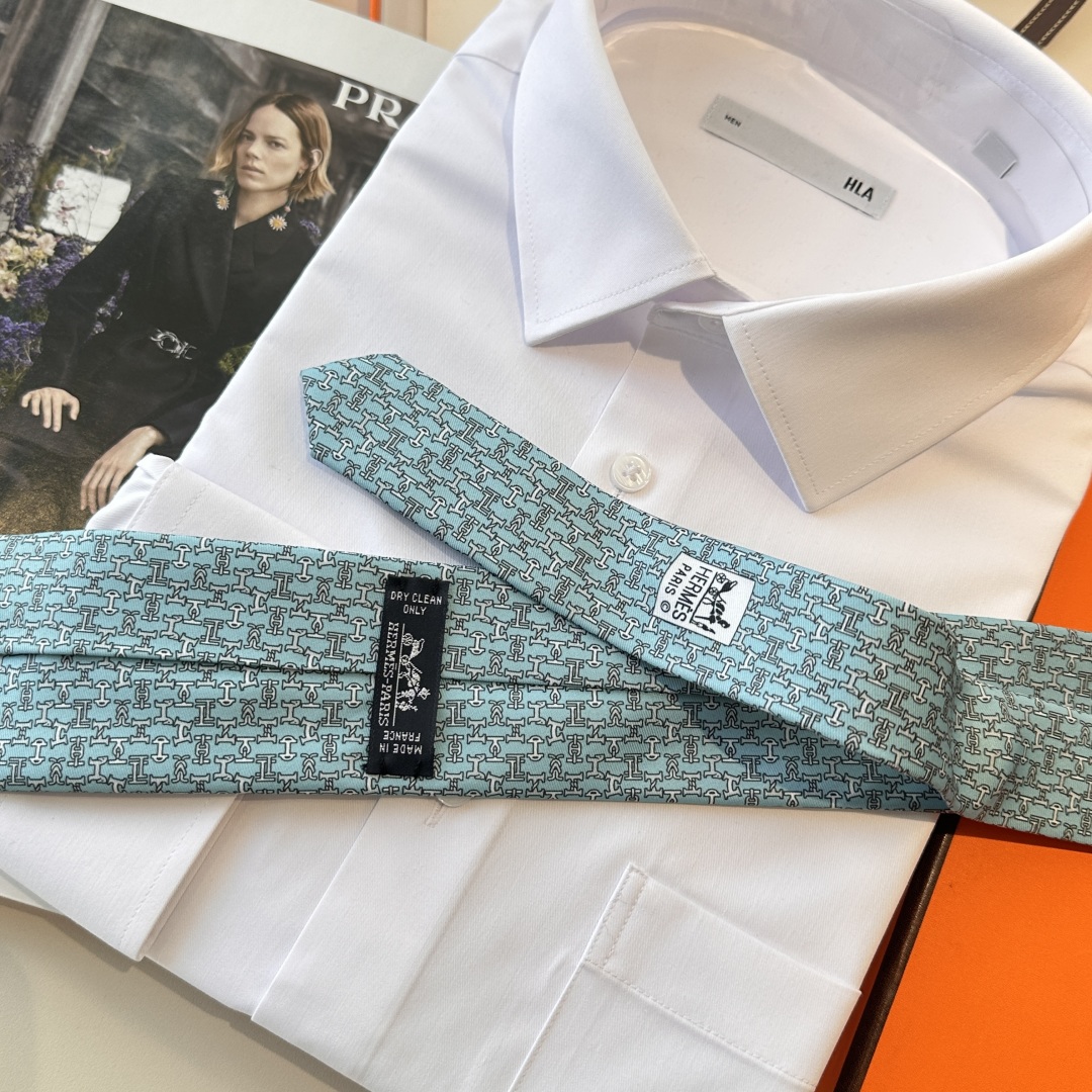 特价特 男士新款印花领带系列【百变搭扣领带】👔👔，稀有😻😻H家每年都有一千条不同印花的领带面世，从最初的