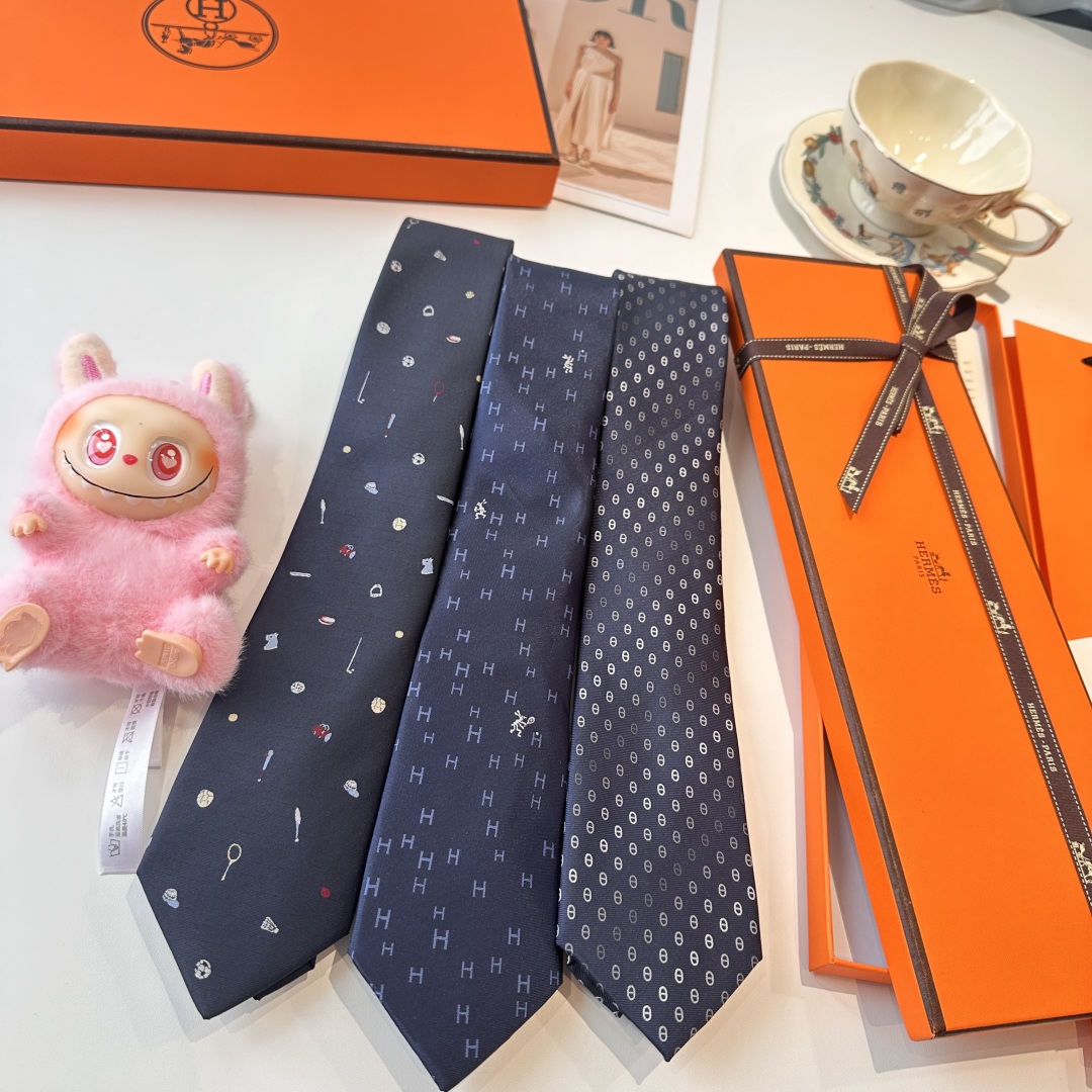 特价特 爱马仕奥运主题 男士新款领带系列👔👔，稀有H家每年都有一千条不同印花的领带面世，从最初的多以几何