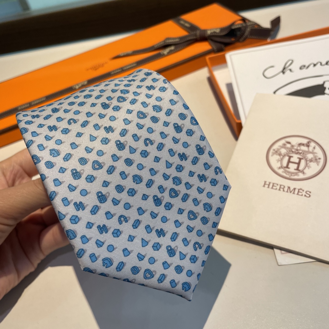 特价特 男士新款印花爱马仕透视领带系列👔👔，稀有😻😻H家每年都有一千条不同印花的领带面世，从最初的多以几
