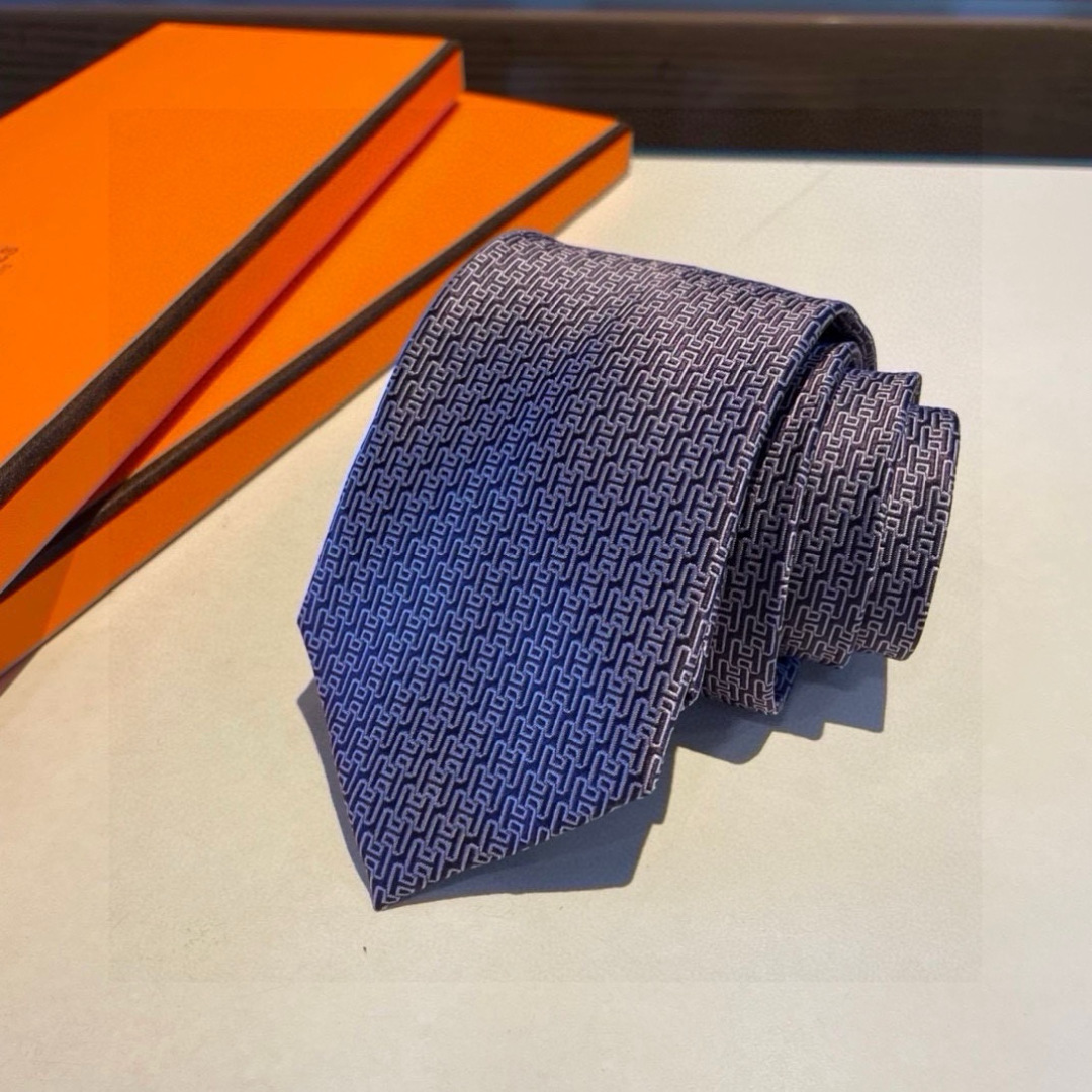 特价爱马仕H字母男士新款领带系列👔👔，让男士可以充分展示自己个性。100%顶级斜纹真丝手工定制‼