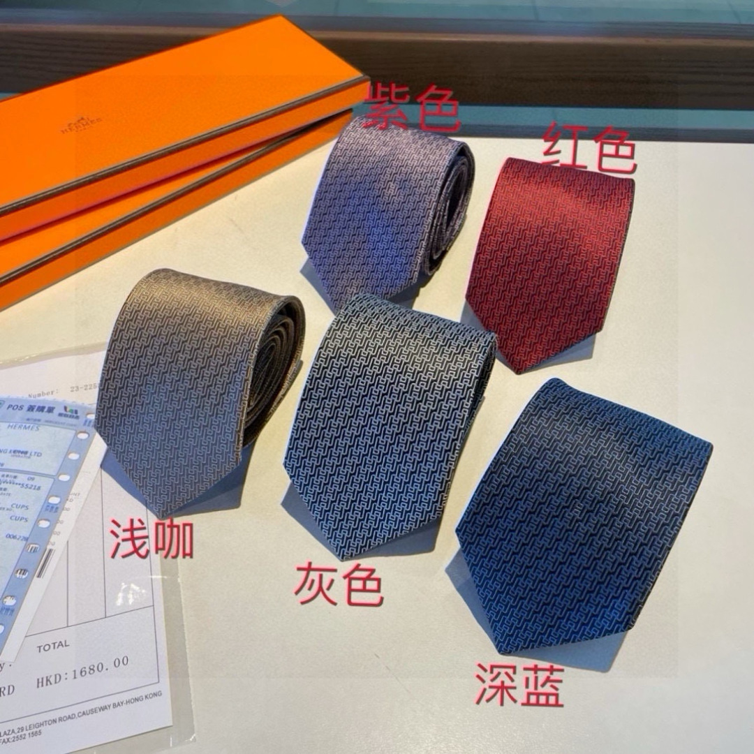 特价爱马仕H字母男士新款领带系列👔👔，让男士可以充分展示自己个性。100%顶级斜纹真丝手工定制‼