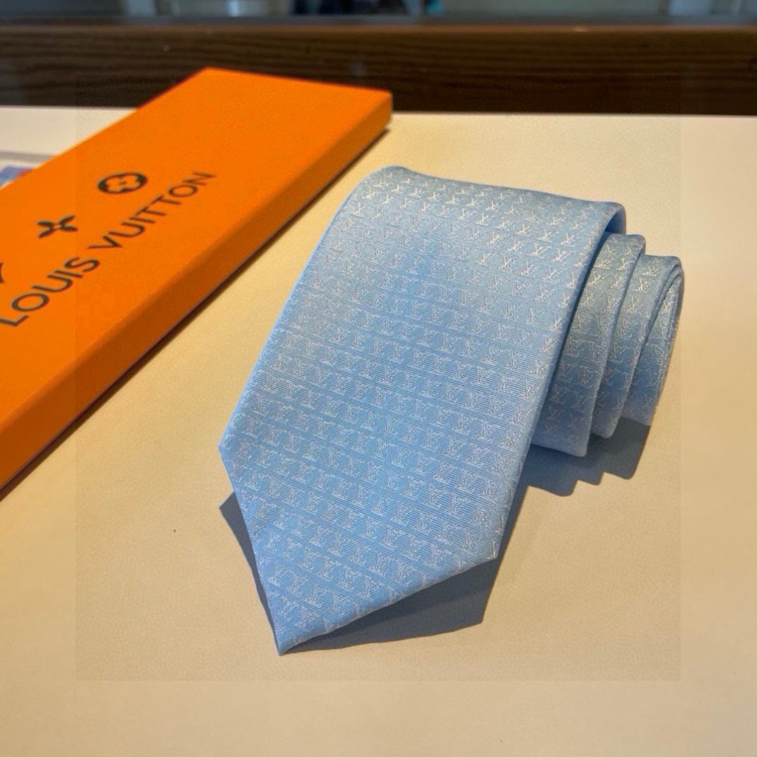 特价💖💖 男士领带系列【L字母领带】👔👔，稀有😻😻展现精湛手工与时尚优雅的理想选择，此款真丝织就的Dia