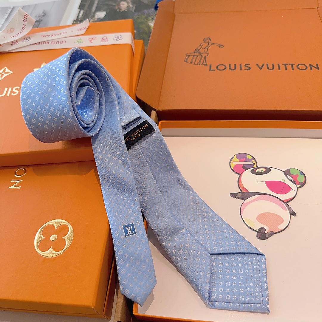 特价👏👏专柜同歩👔👔精致的小Logo暗纹提花，低调奢华大气的配色，这款领带将Lv标志性的Damier图案