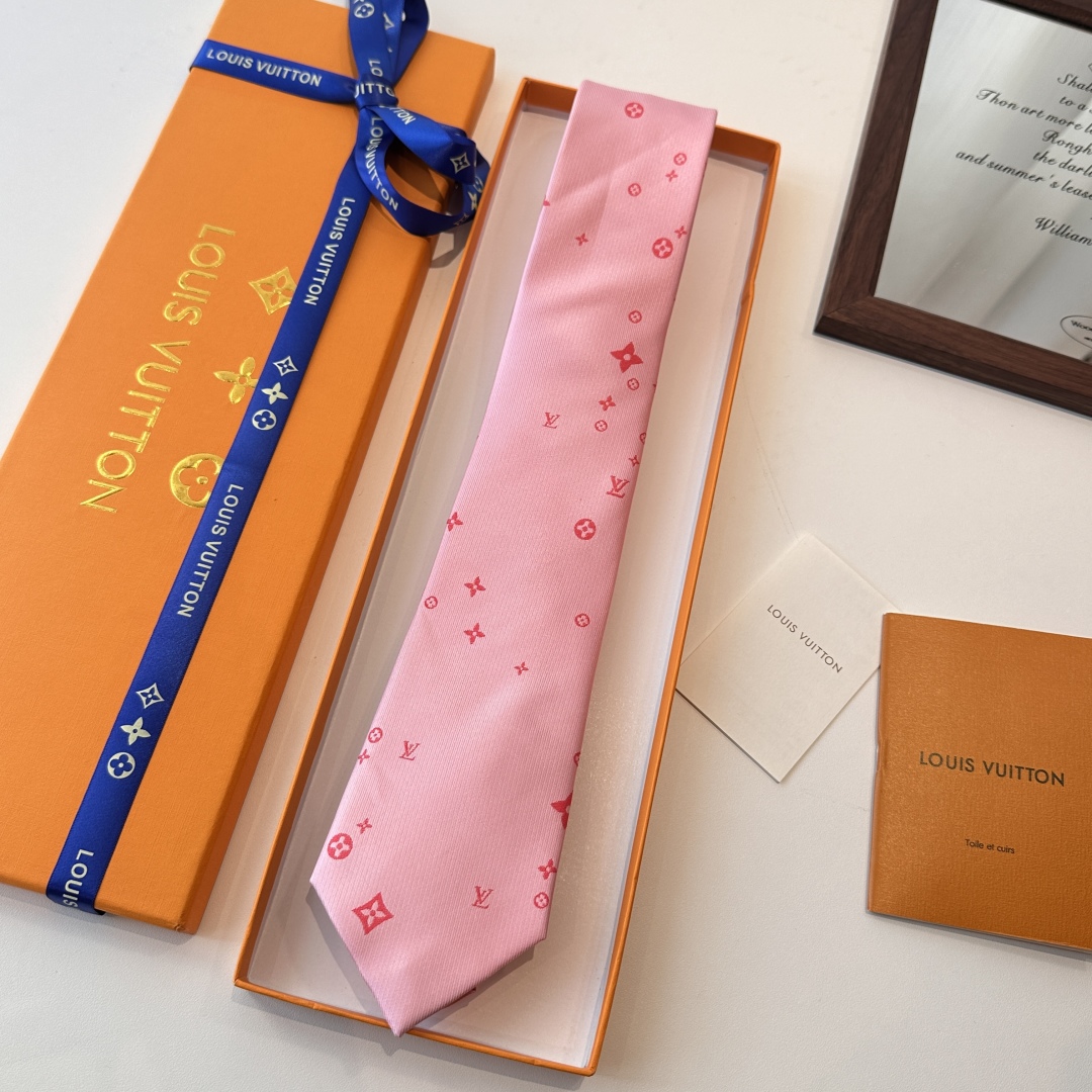 特价特 路易威登经典领带👔男士必备单品超时尚！高端品质 版型面料都达到品牌标准，，难得的好款，不挑人，上