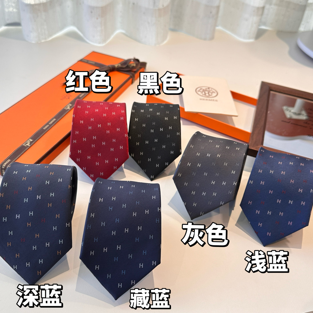 特价特 爱马仕男士新款领带系列👔👔，稀有H家每年都有一千条不同印花的领带面世，从最初的多以几何图案表现骑