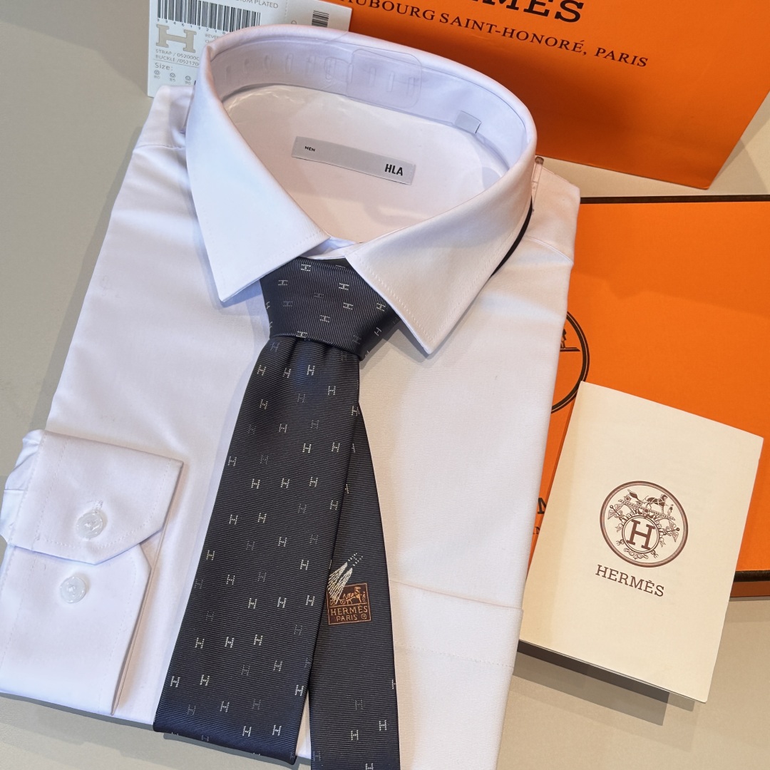 特价特 爱马仕男士新款领带系列👔👔，稀有H家每年都有一千条不同印花的领带面世，从最初的多以几何图案表现骑