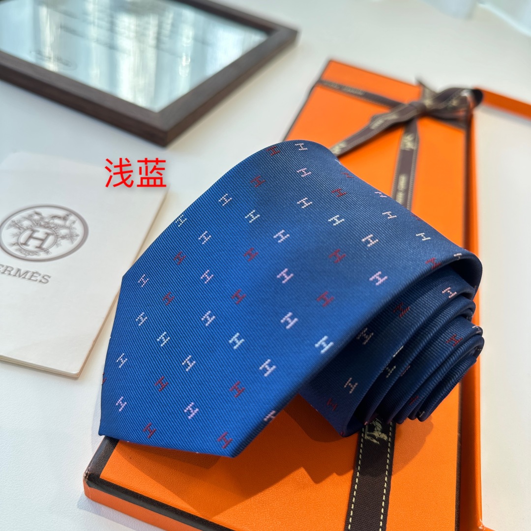特价特 爱马仕男士新款领带系列👔👔，稀有H家每年都有一千条不同印花的领带面世，从最初的多以几何图案表现骑