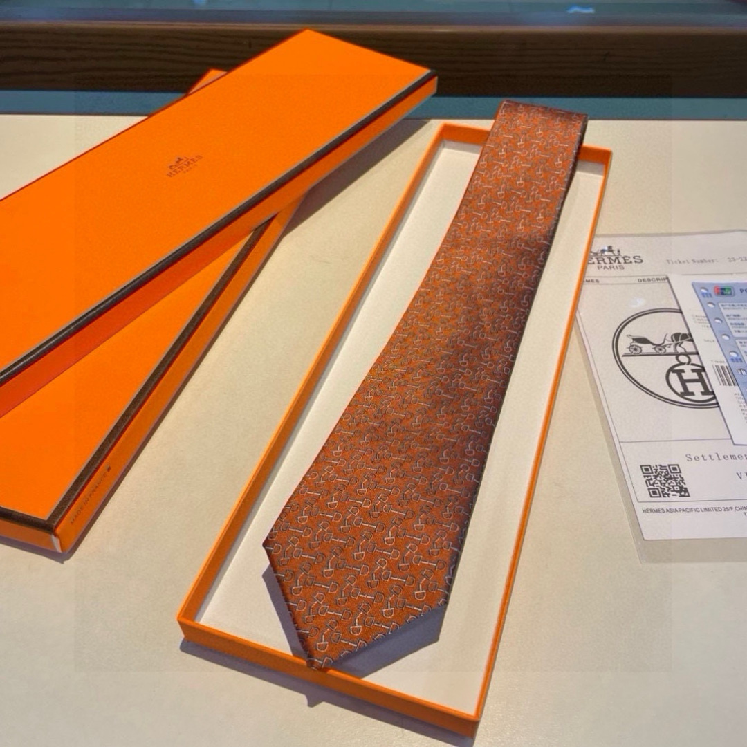 特价顶级专柜品质 🆕👨‍⚖️👨‍✈️H家男士新款领带系列👔👔，稀有H家每年都有一千条不同印花的领带面世，