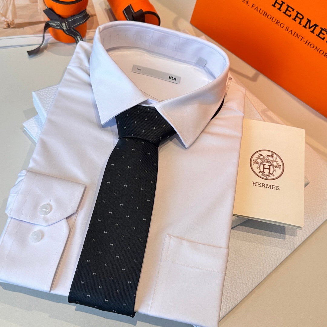 特价特价P 领带新款出货啦‼‼爱马仕男士新款领带系列👔👔，让男士可以充分展示自己个性。100%顶级斜纹真