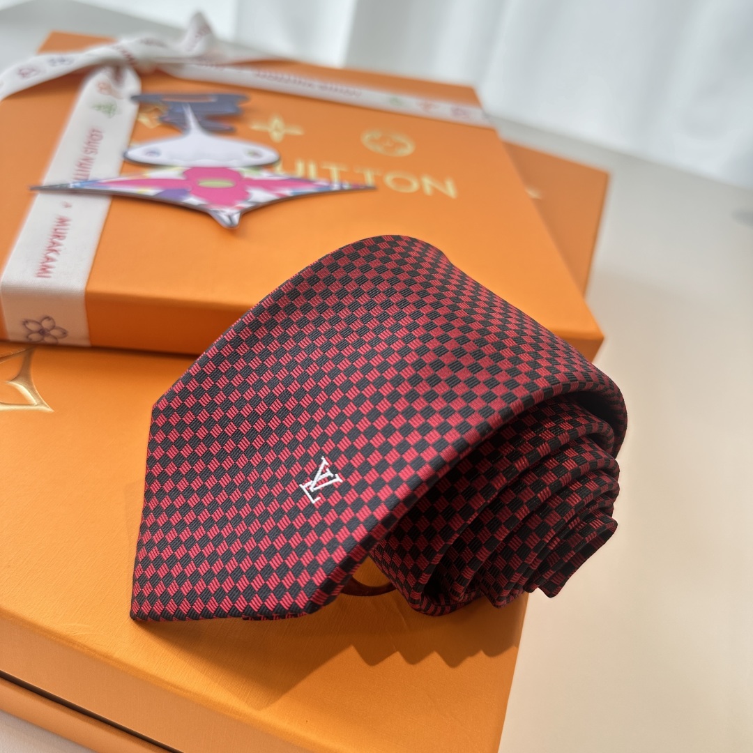 特价 LV领带 新款来袭 路易威登经典领带👔「棋盘格子」l'花纹，男士必备单品超时尚！高端品质 版型面料