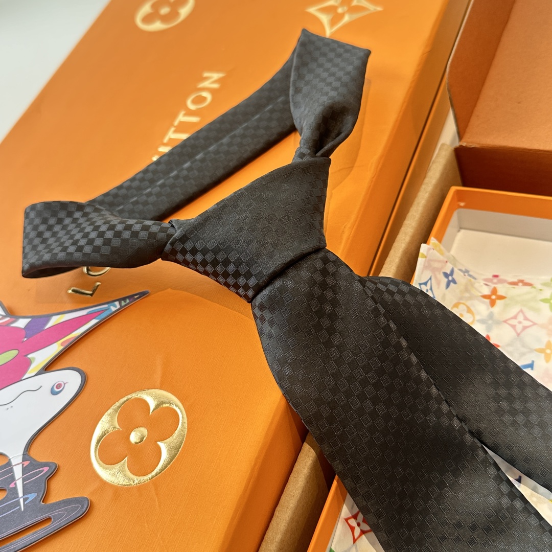 特价 LV领带 新款来袭 路易威登经典领带👔「棋盘格子」l'花纹，男士必备单品超时尚！高端品质 版型面料