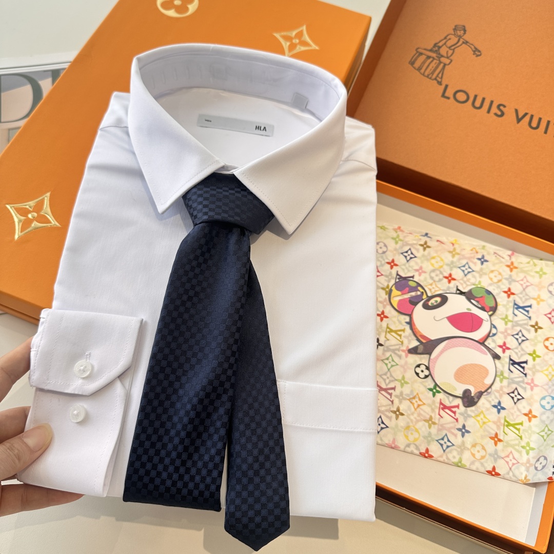 特价 LV领带 新款来袭 路易威登经典领带👔「棋盘格子」l'花纹，男士必备单品超时尚！高端品质 版型面料