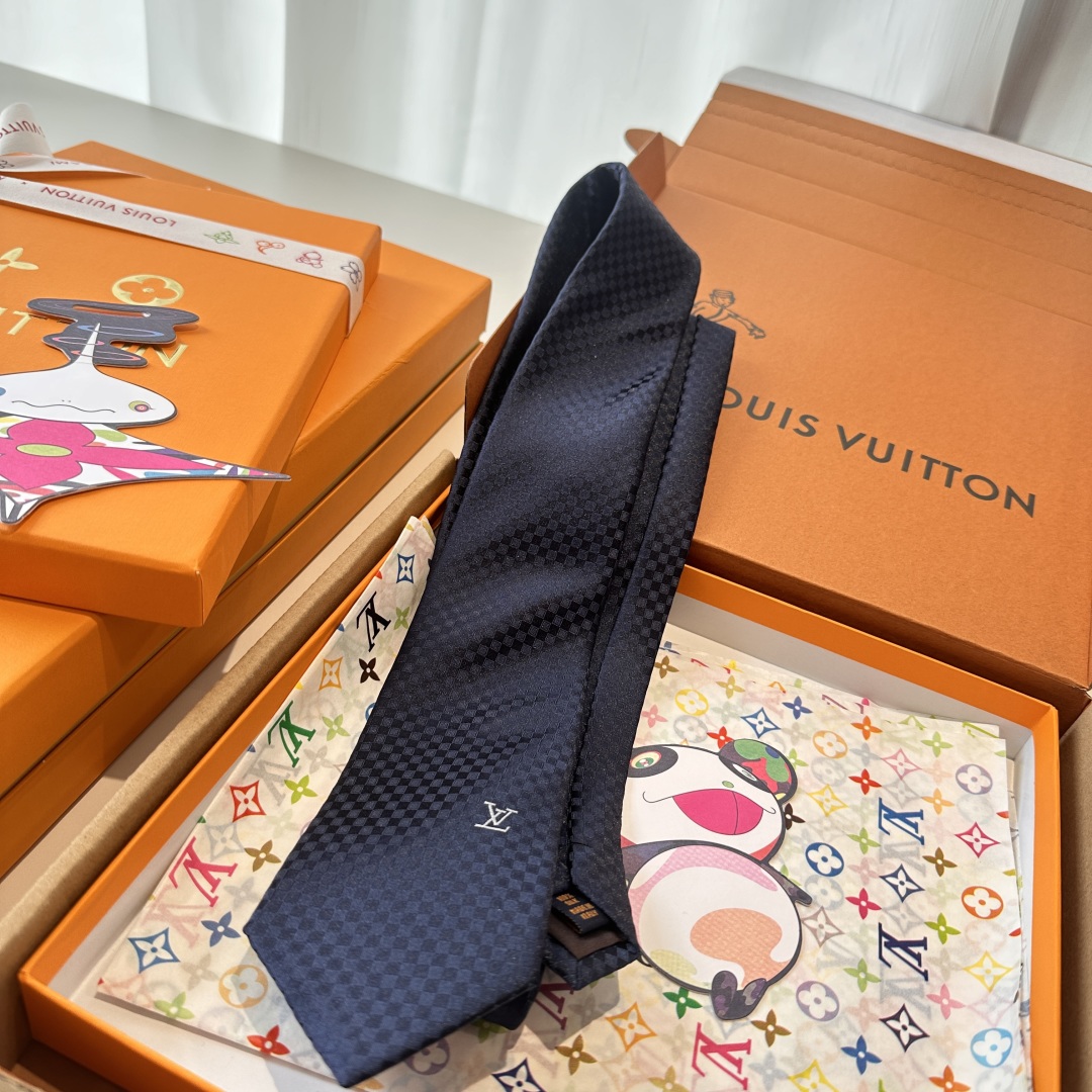 特价 LV领带 新款来袭 路易威登经典领带👔「棋盘格子」l'花纹，男士必备单品超时尚！高端品质 版型面料
