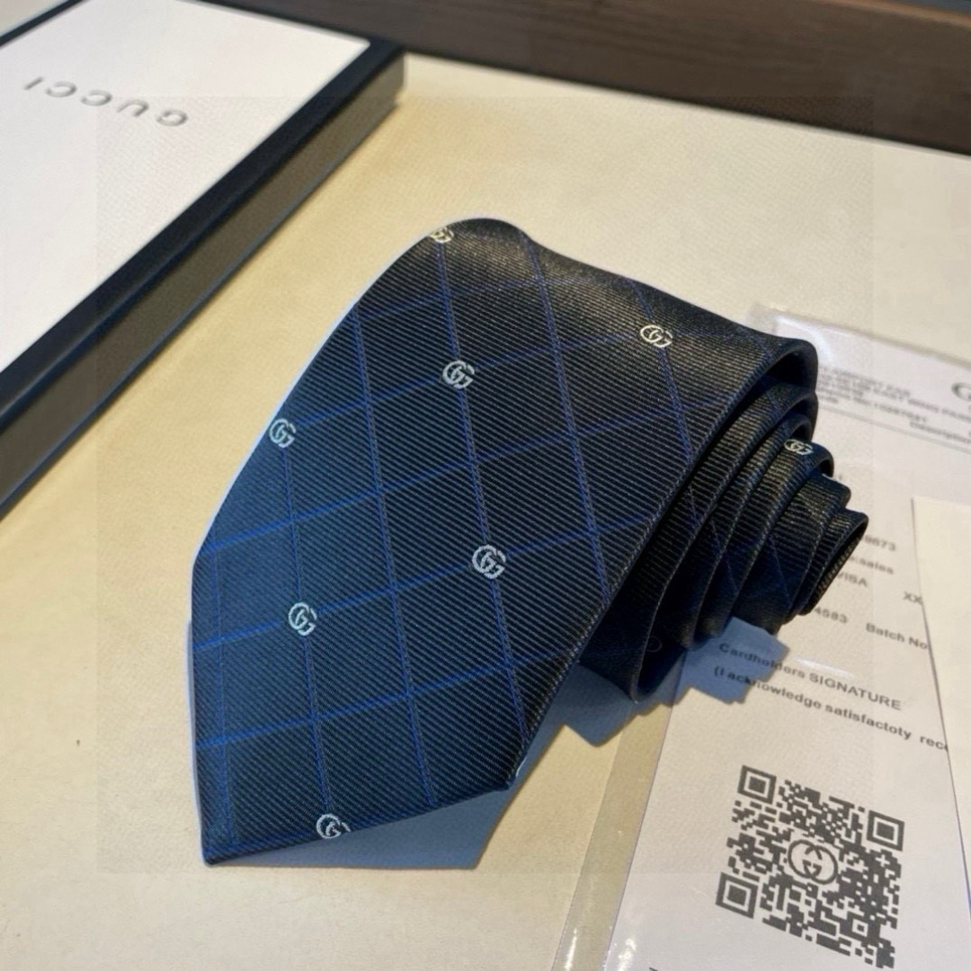 特价 G家专柜新款【GG标识印花领带】男士领带👔👔，稀有采用经典小G LOGO提花展现精湛手工与时尚优雅