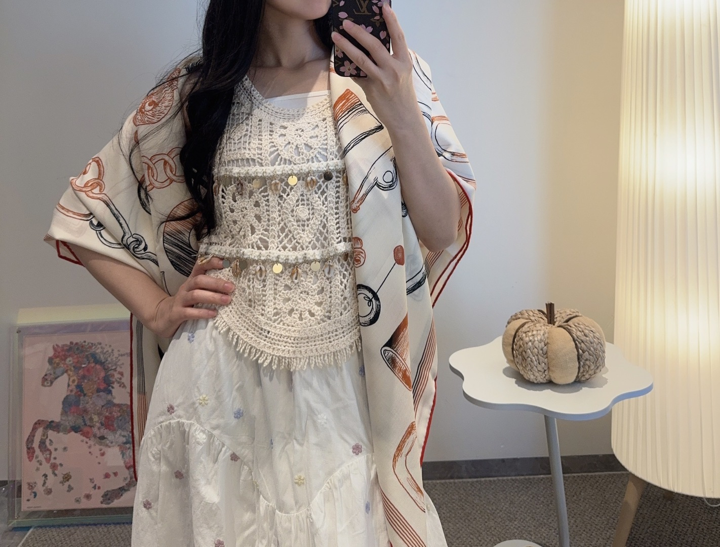  “马具故事的诗意回顾”140双面披肩
设计师 弗洛伦斯·曼里克（Florence Manlik）

尺