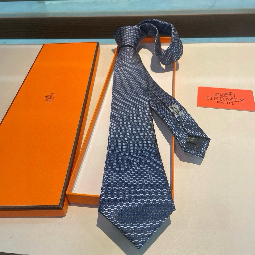 特价 领带新款出货啦‼️‼️爱马仕男士新款领带系列👔👔，让男士可以充分展示自己个性。100%顶级斜纹真丝