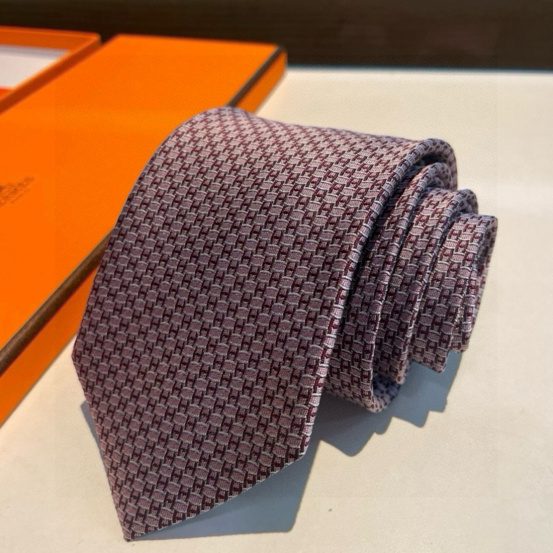 特价 领带新款出货啦‼️‼️爱马仕男士新款领带系列👔👔，让男士可以充分展示自己个性。100%顶级斜纹真丝